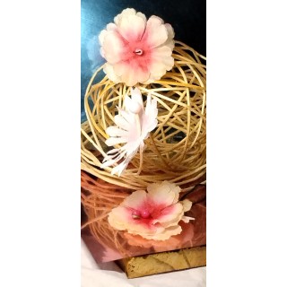 si vous cherchez une idee originale de decoration osez le plateau floral