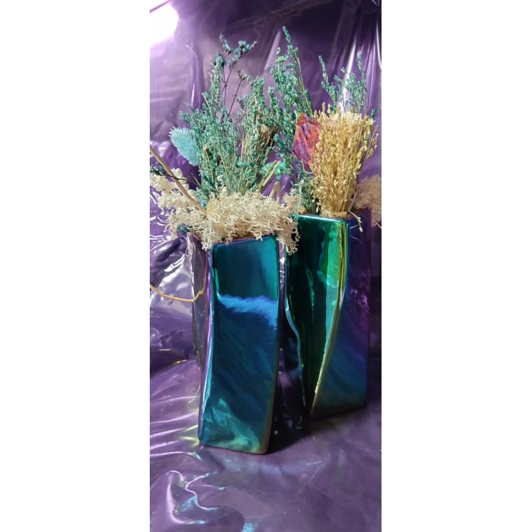 Decoration vase en fleurs artificielles